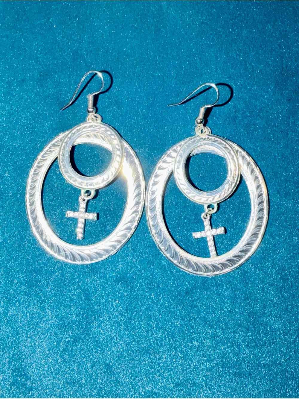 Montana Silversmiths Silver Engraved Double Hoop Cross Dangle Earrings